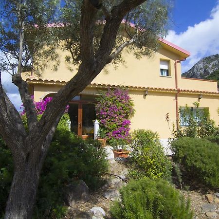 Agriturismo Sa Rocca Iglesias Luaran gambar