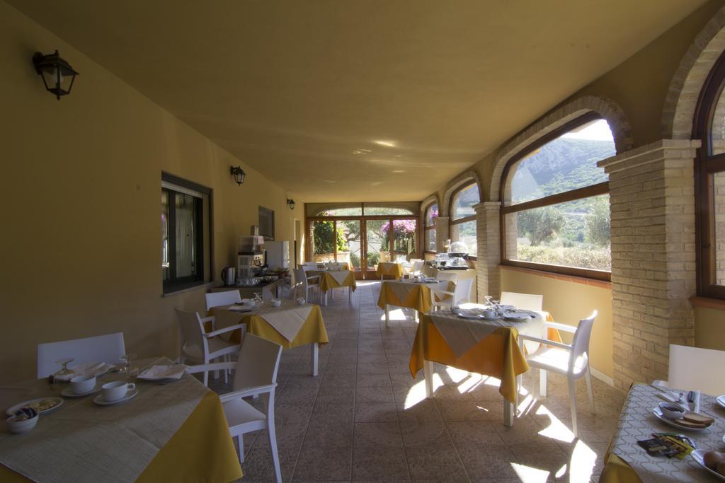 Agriturismo Sa Rocca Iglesias Luaran gambar