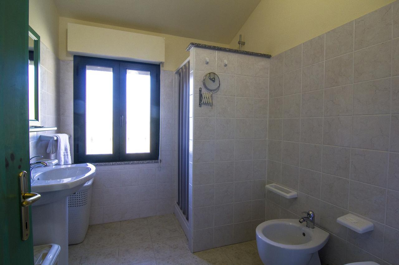 Agriturismo Sa Rocca Iglesias Luaran gambar